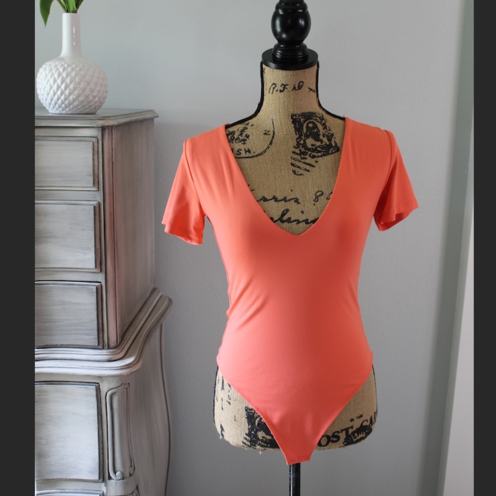 BNWT House of Harlow 1960 Bodysuit
